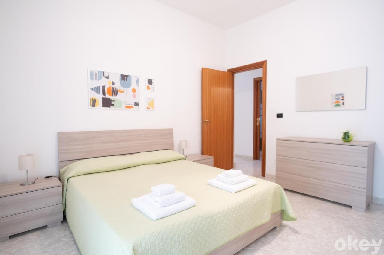 Cozy Apartments De Gasperi Bari Exterior foto